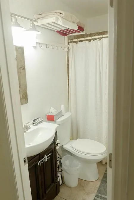 4 bed, 1370 sqft, $3,150 — Photo 3