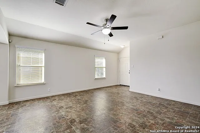 409 Teron Dr — Photo 14