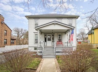 721 Brook St, Elgin, IL 60120