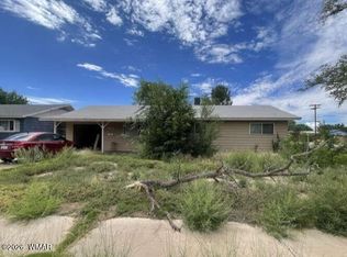 1231 W Florida St, Holbrook, AZ 86025