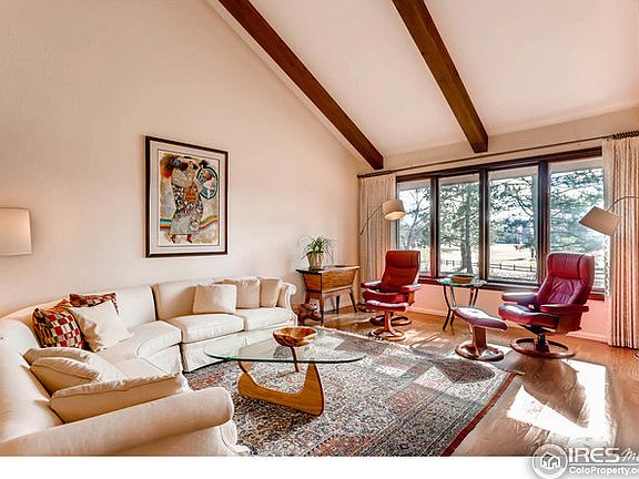 Living Room w/ Vaulted Ceilings