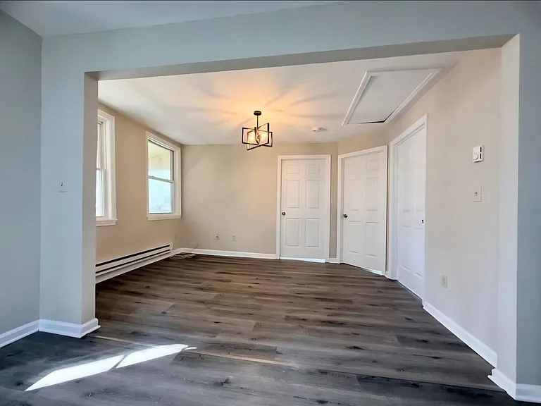 3-7 Maple St — Photo 10