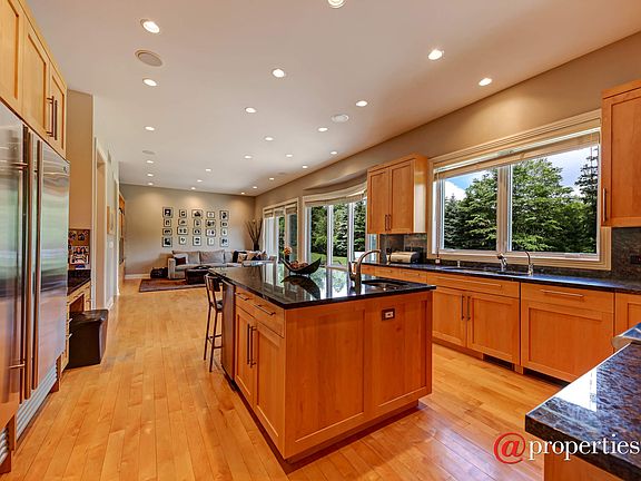 Family Room / Kitchen