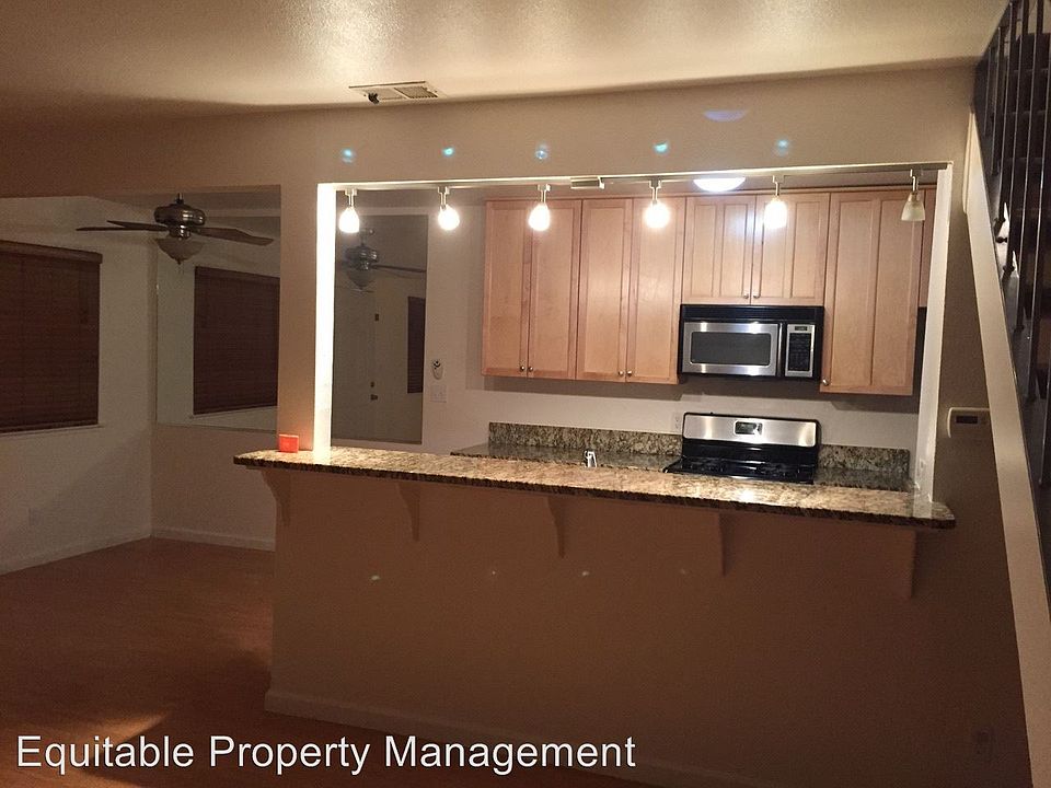 2nd image of 11640 Garnet Way APT 3