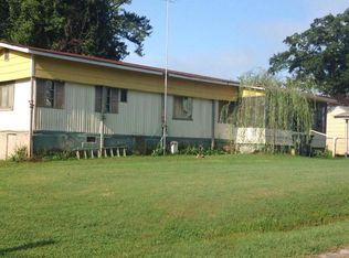 607 W McConnell St, La Fayette, GA 30728
