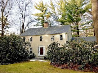 93 Overbrook Rd, Longmeadow, MA 01106