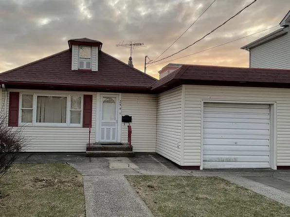 254 Jerome Ave, Staten Island, NY 10305