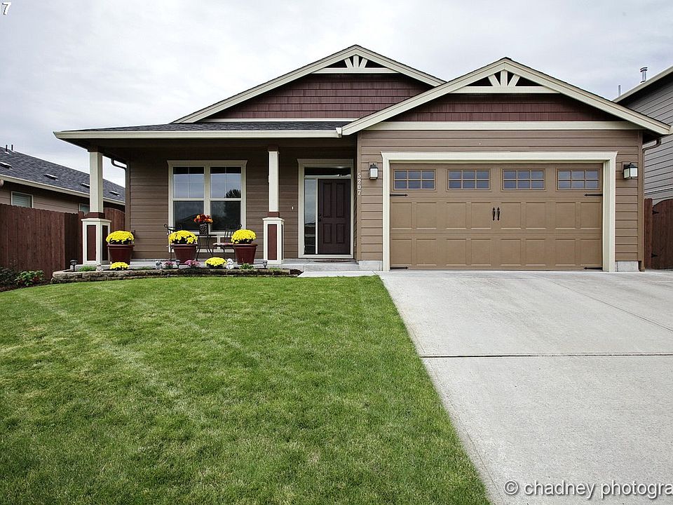 1st image of 5207 NE 67th St