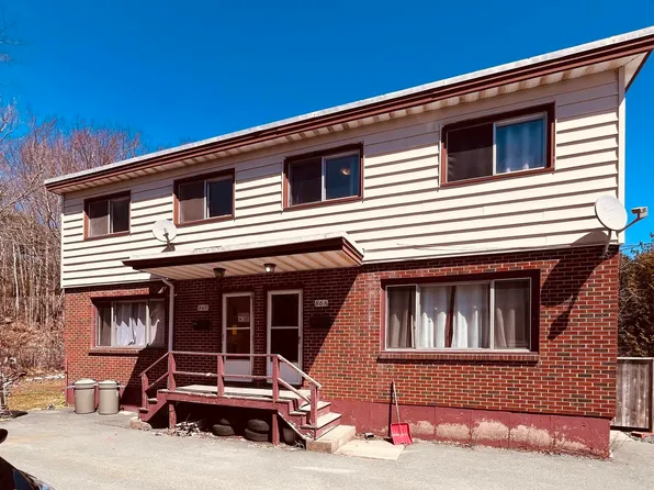 86 Williams Lake Rd #A-b, Halifax, NS B3P 1T3