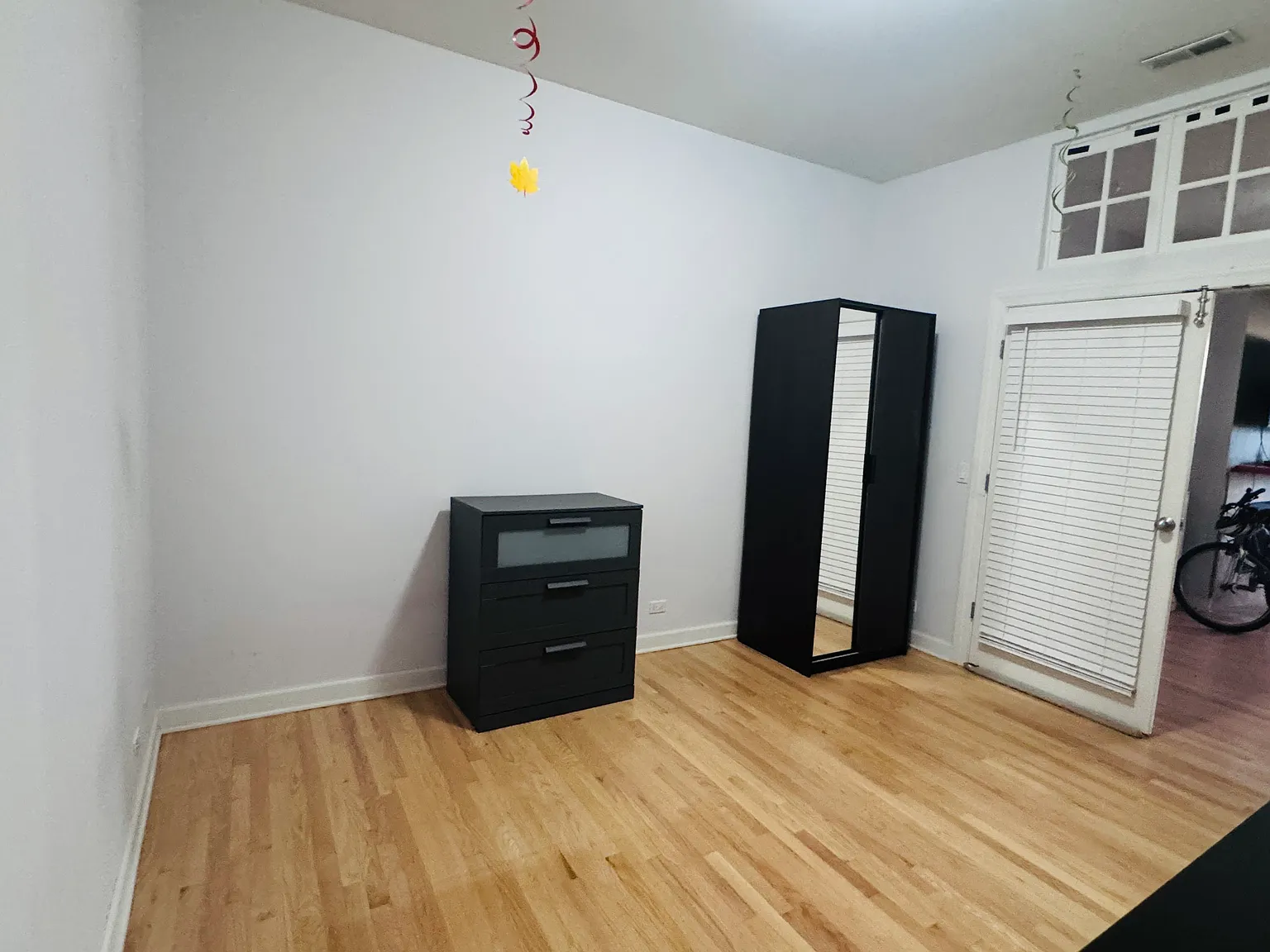 1 bed, 1811 sqft, $700 — Photo 3