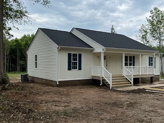 2nd image of 306 Barefords Mill Rd