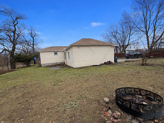 3rd image of 3113 E Us Highway 12