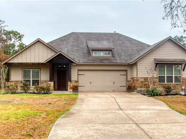 17293 Cedar Rock Ct, College Station, TX 77845