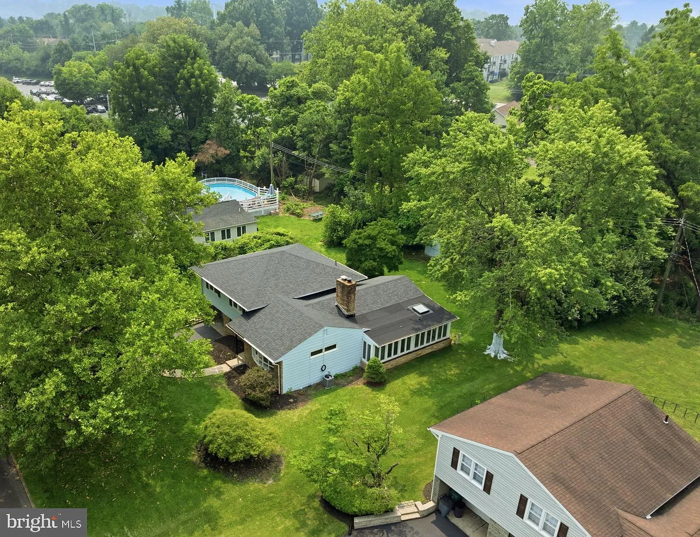 4 bed, 3.0 bath, 2224 sqft, $4,500 — Photo 4