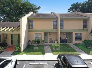 9210 NW 14th St #273, Pembroke Pines, FL 33024