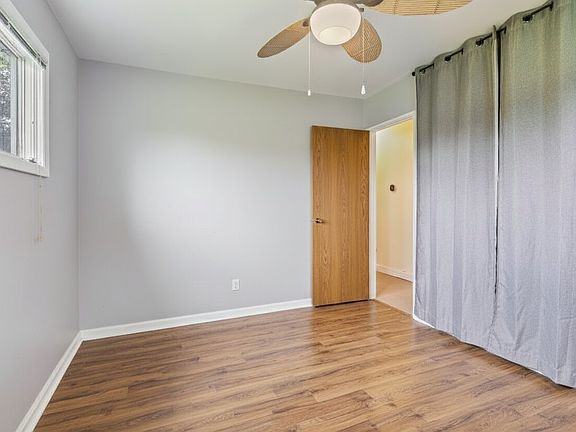 5th image of 434 N Lincoln Ave