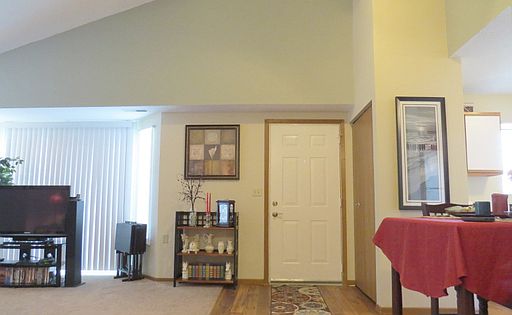 2nd image of 2201 Cypress Dr