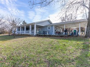 9152 Raymond Landtrip Rd, Mansfield, AR 72944