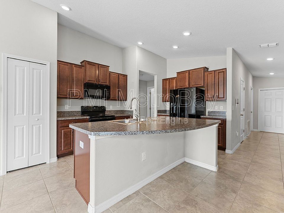 1st image of 10208 Carloway Hills Dr