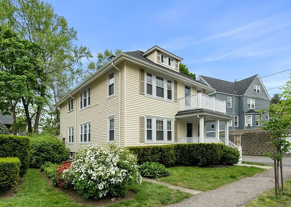 3-3A Warren Ave #2