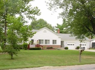 11864 Tecumseh Macon Rd, Clinton, MI 49236