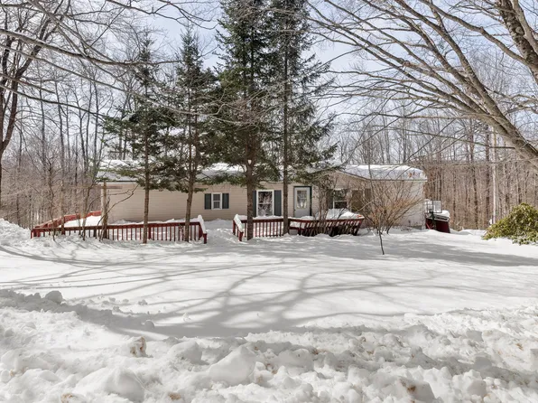 72 Rowe Hill Road, Greenwood, ME 04255