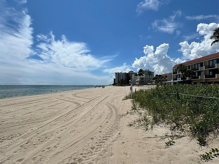 4228 N Ocean Dr #36 — Photo 3
