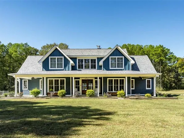 318 Quail Hollow Dr, Sugar Valley, GA 30746