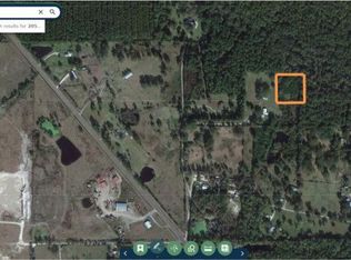 15330 Smith Rd, Saratoga, TX 77585