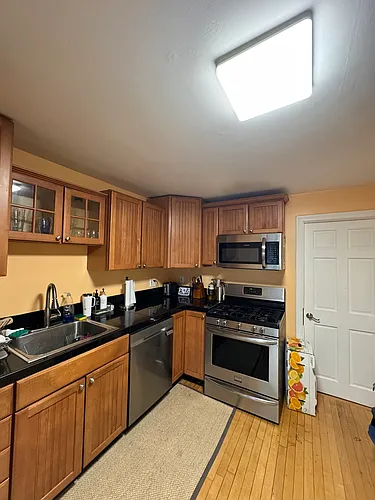 183 Babcock St Photo 1