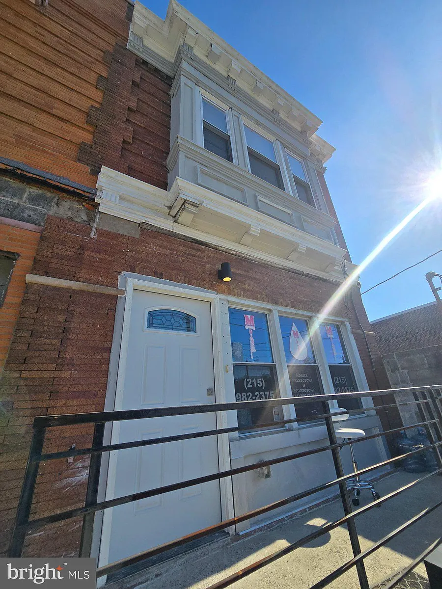 Building Photo - 2801 W Allegheny Ave