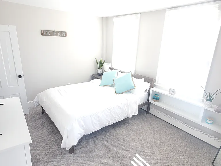 78 Thames St #3 — Photo 35