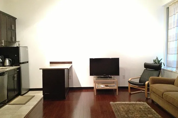 Rented by Corcoran | media 17