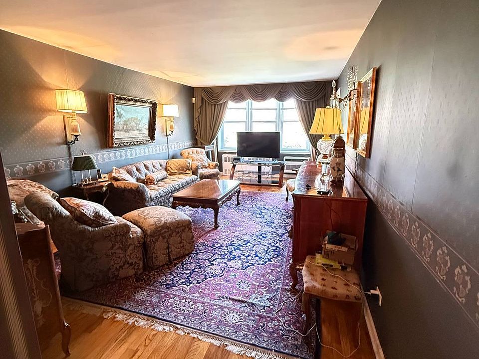 1st image of 4265 Kissena Blvd APT 408