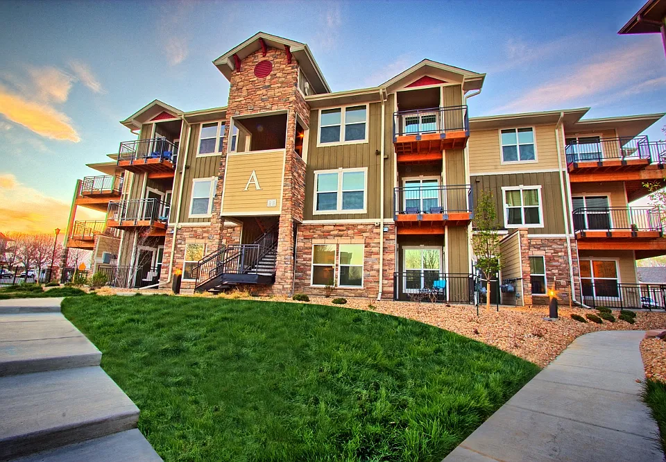 Ironhorse Apartments