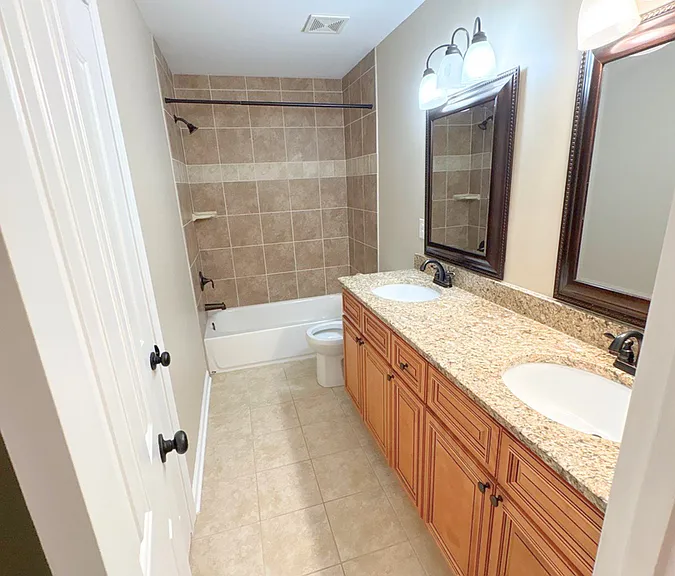 9456 Club Walk Ct — Photo 15