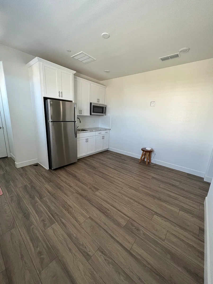 Building Photo - 9886 Summerton Way