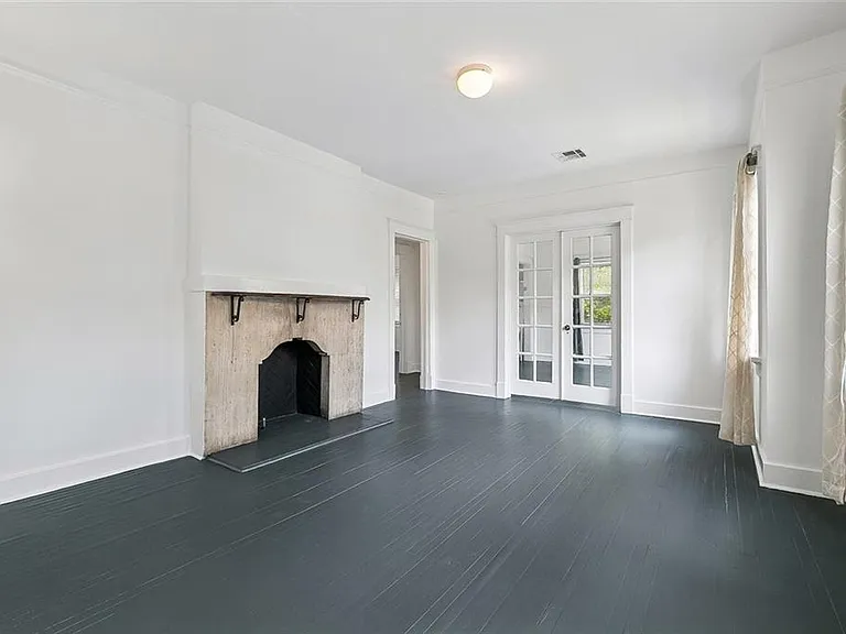 7324 Maple St — Photo 2