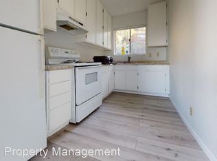 806 Lyndon St #806, Monterey, CA 93940