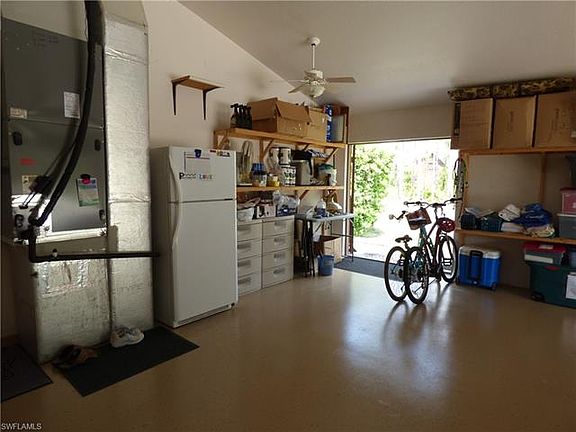 4th image of 1115 Highland Ave