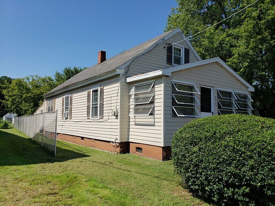2nd image of 615 Rigby Ave