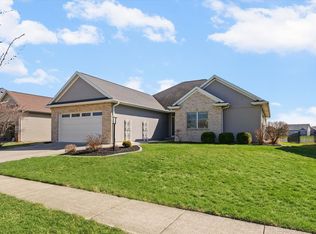 1117 Declaration Dr, Savoy, IL