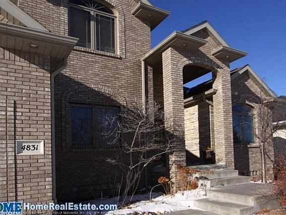 3rd image of 4831 Thomasbrook Ln