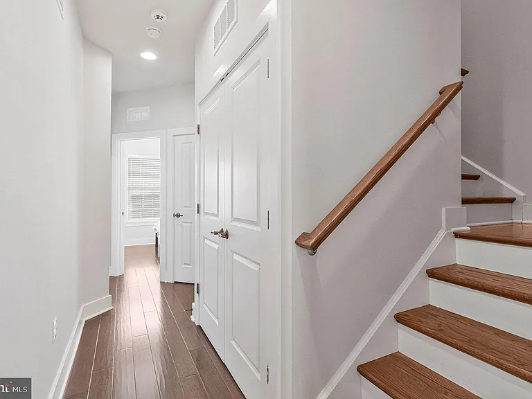 14803 Retreat Blvd — Photo 25