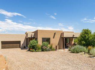 22 Via Bella, Santa Fe, NM 87507