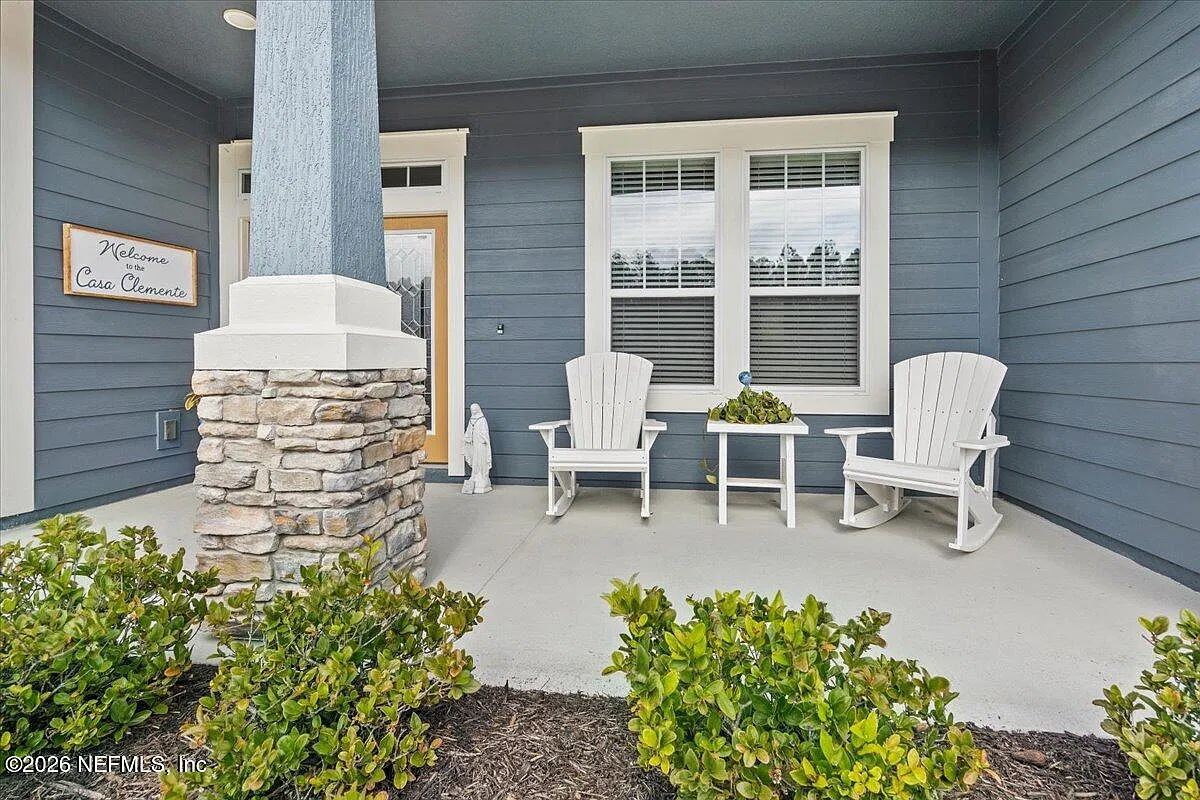 5 bed, 4.0 bath, 3470 sqft, $4,395 — Photo 3