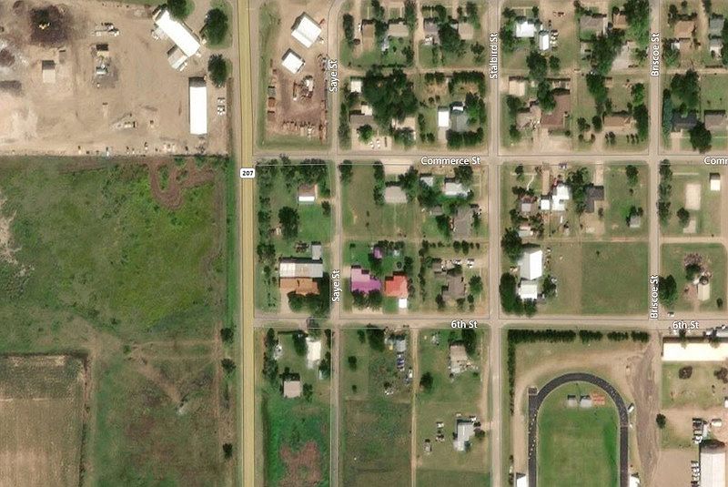 1st image of 504 Stalbird St