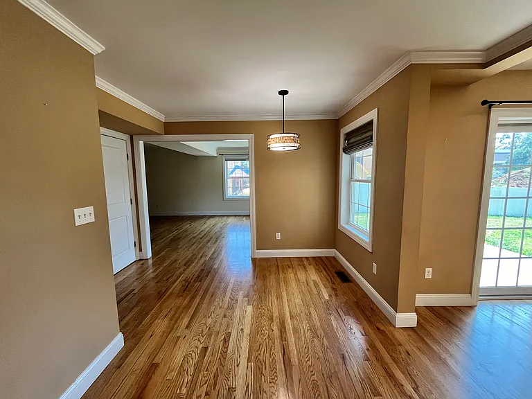 302 High St — Photo 11
