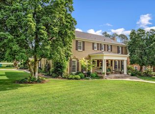 5490 Walnut Grove Rd, Memphis, TN 38120