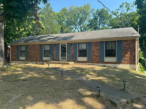 332 Lynn Dr Photo 1 332 Lynn Dr Photo 1